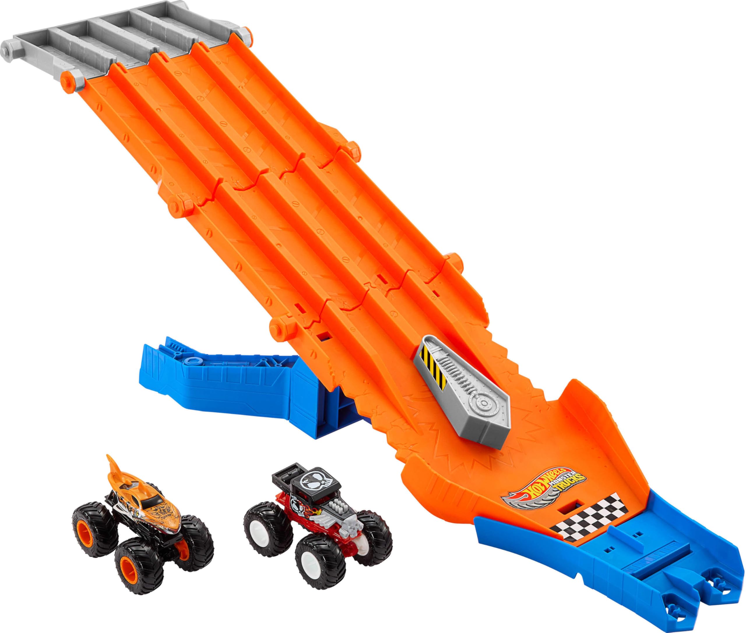 Amazon.com: Hot Wheels Monster Truck! Survival Race! JFR07 Ride On